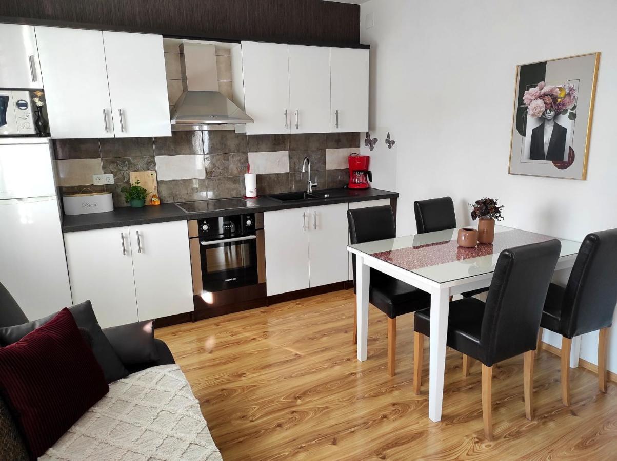 Apartment Zunabovic Трогир Экстерьер фото